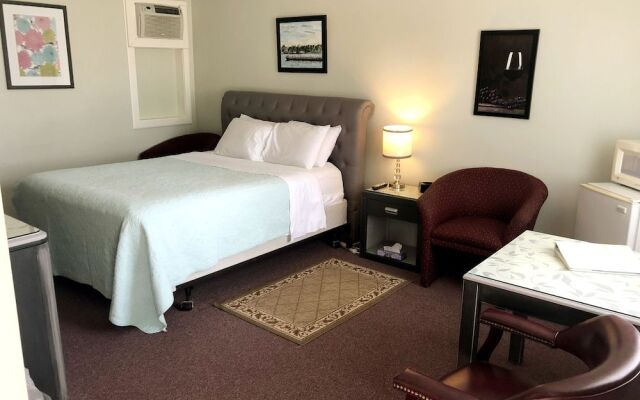 Skaneateles Inn on 20