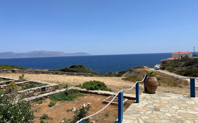 AKROTIRI