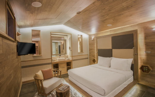 Fusion Suites Saigon