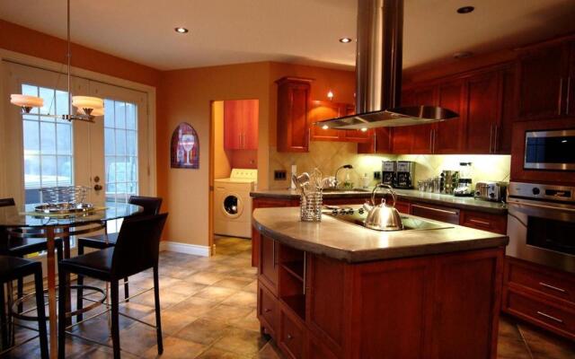 Chalets Alpins - 52 Chemin des Skieurs