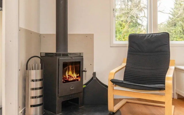 6 Person Holiday Home in Borup