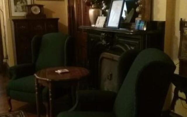 Overlook Mansion Bed and Breakfast