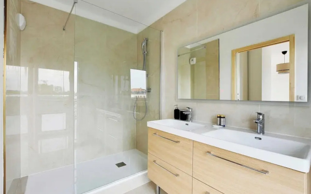 Chic Duplex With Rooftop -3bd/6p- Nogent-sur-marne