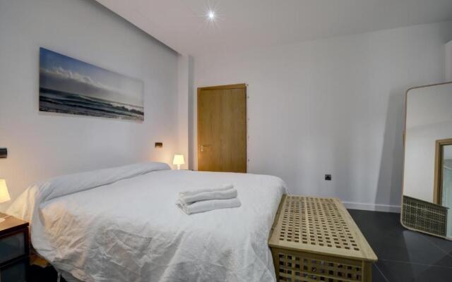 Wonderful views in luxury apartment