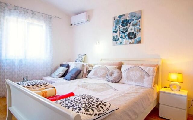 Apartments Dujo