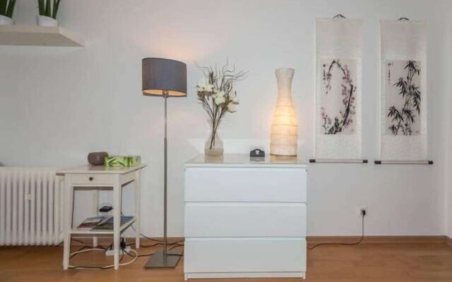 1 bedroom apartment in prime location
