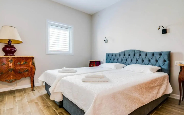 Magnifique Appartement A 3' De La Plage Et Kikar