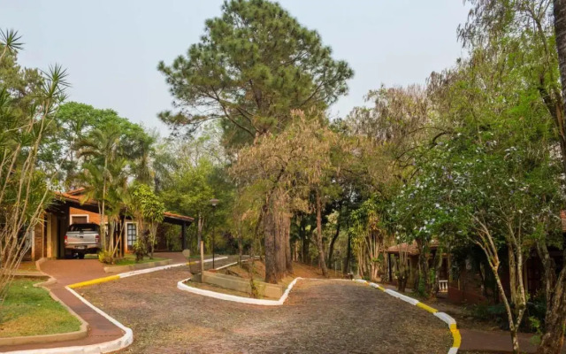 Pirayu Hotel & Resort
