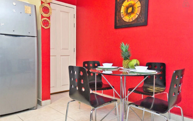 Sweet Capri by SunandSea