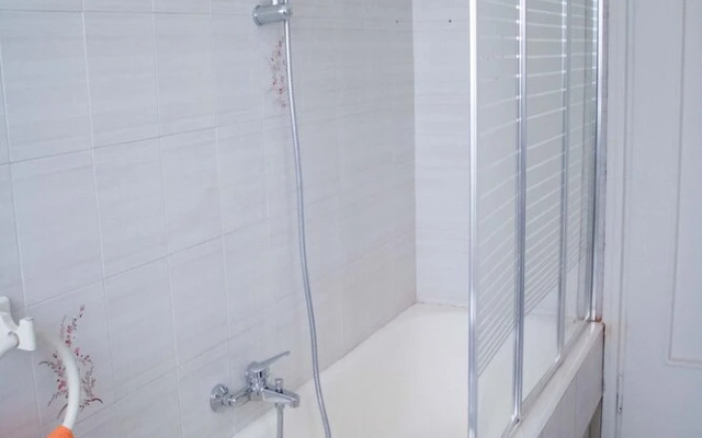 Room in Guest room - Kamchu Apartments single room Viale Libia 8