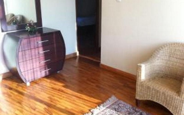 万隆坎普恩达恩勒姆班阿古恩别墅(Villa Agung at Kampung Daun Lembang Bandung) – Guest Rooms – Parompong