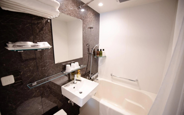 Hotel Route-Inn Grand Tokyo Asakusabashi