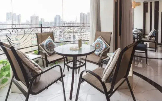 Jinye Hotel (zhanggongqiao Food Street)