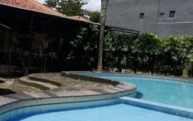 Taman Aer Hotel
