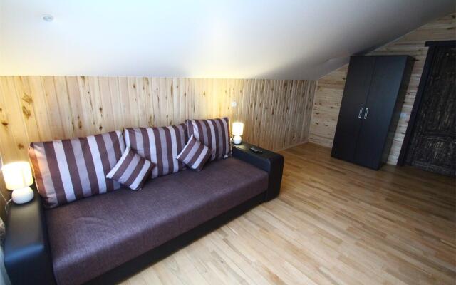 Guest House Altin