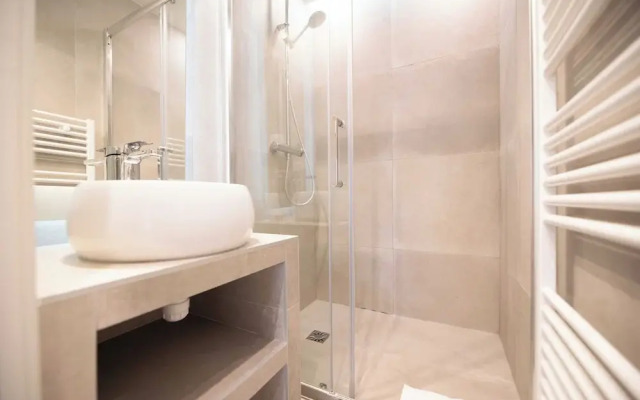 Elegant Apartment - 2br-6p - Notre Dame Cathedral