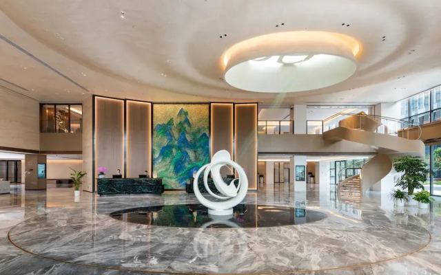 Nanjing Yangzi River Conference Center Longshan Lake Hotel