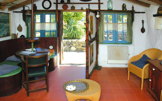 Finca in El Tanque with a washing machine