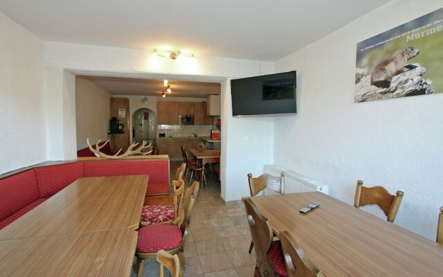 Spacious Holiday Home With Balcony, Sauna, Parking