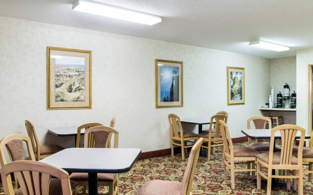 Quality Inn Spearfish I-90