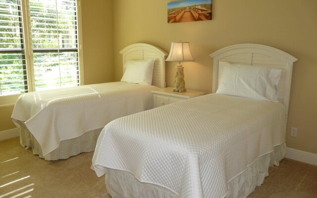 808 Seagrape Drive