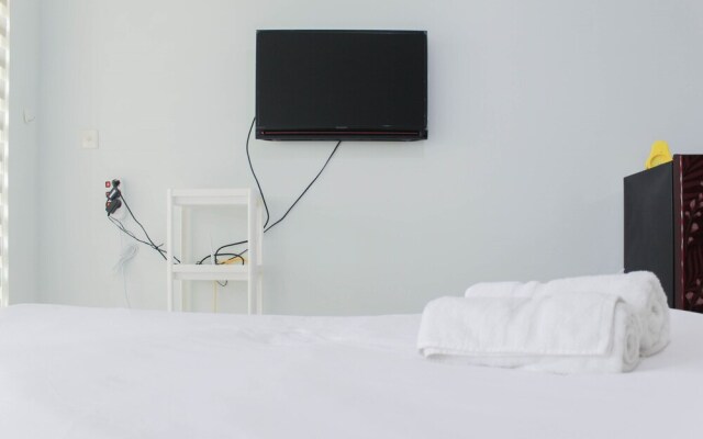 Cozy and Tidy Studio Apartment at Ayodhya Residences