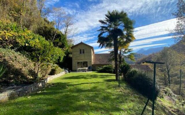 Maison située au Val de Baubère, petite vallée à coté du village de Seix