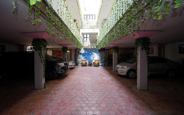 Griya Nina Syariah by OYO Rooms