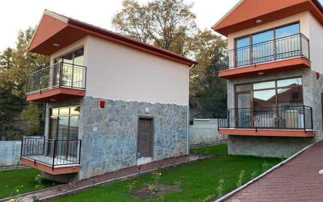 La Vie En Rose Otel by Söğütdağı