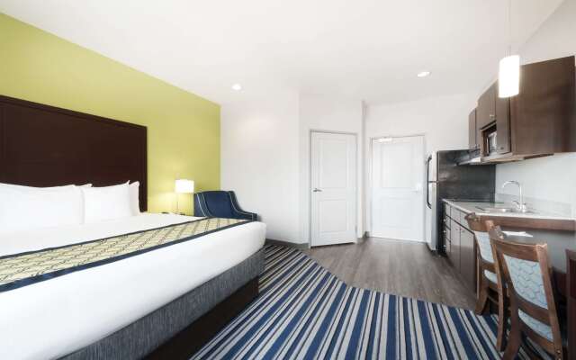 Hawthorn Extended Stay by Wyndham Midland