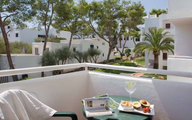 Gavimar Cala Gran Hotel and Apartments