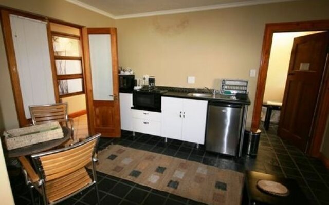 Hillview Self-catering Apartments