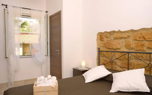 B&B Lekythos