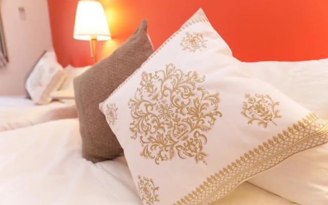 Kanade House Part 1 - 185-1