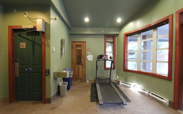 Glacier's Reach by Whistler Retreats