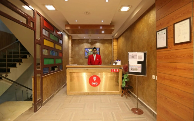 Hotel Sarthi