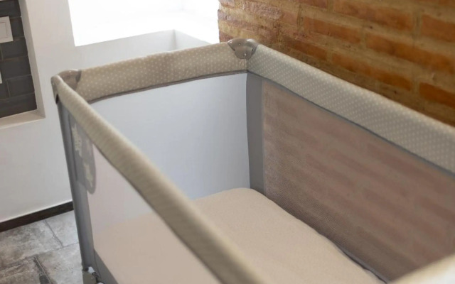 CENTER MODERN 1BR 2Bth TERRACE WI-FI AC