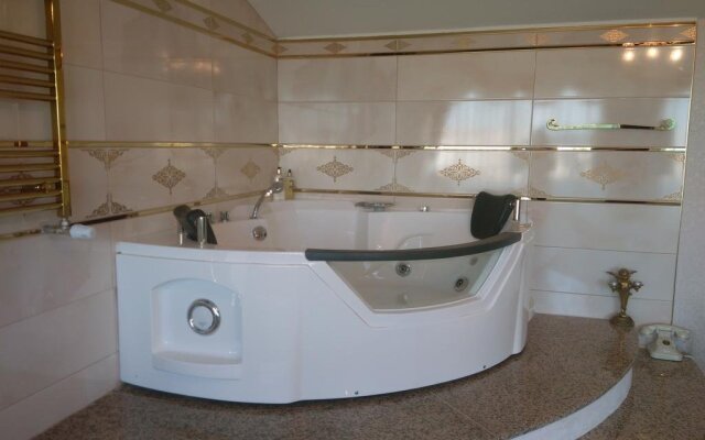 Nevo Studios Otel