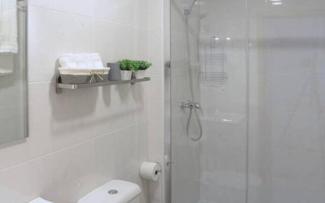 Apartment with One Bedroom in Porto, with Wifi