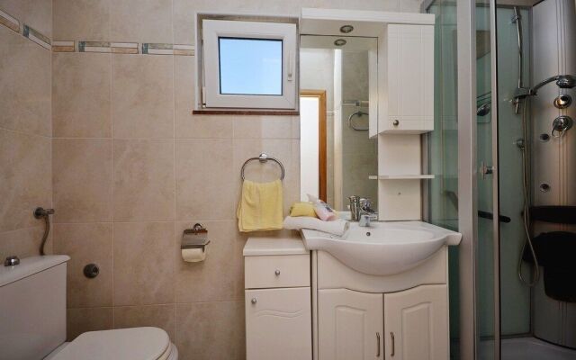 Apartment Srima