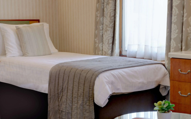 The Monterey Hotel, Sure Hotel Collection by Best Western