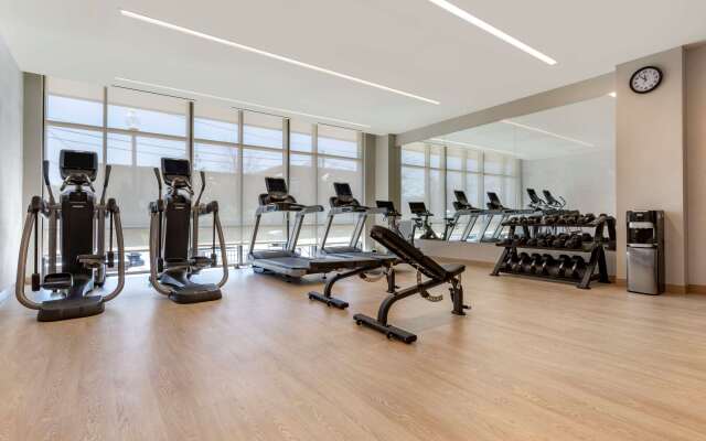 Cambria Hotel Washington D.C. Navy Yard Riverfront