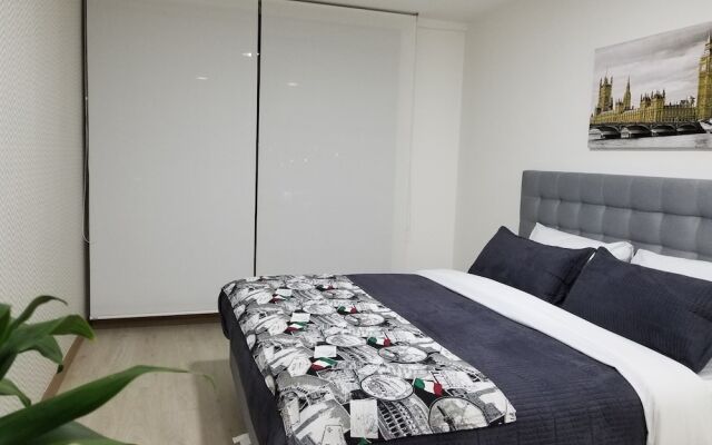 Luxury Residence Suites