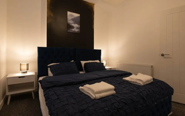 Bespoke 2-bed House in Stoke-on-trent