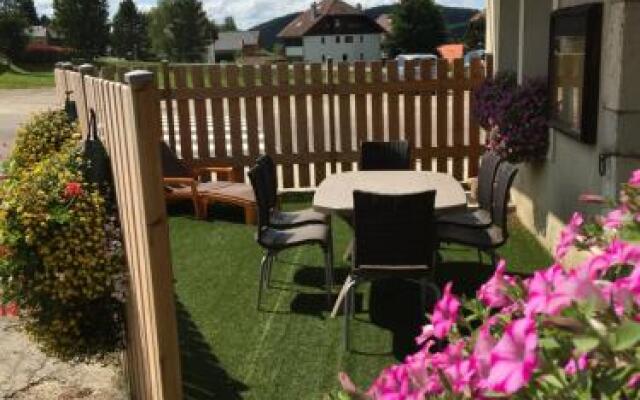 La Source Du Pre Masset