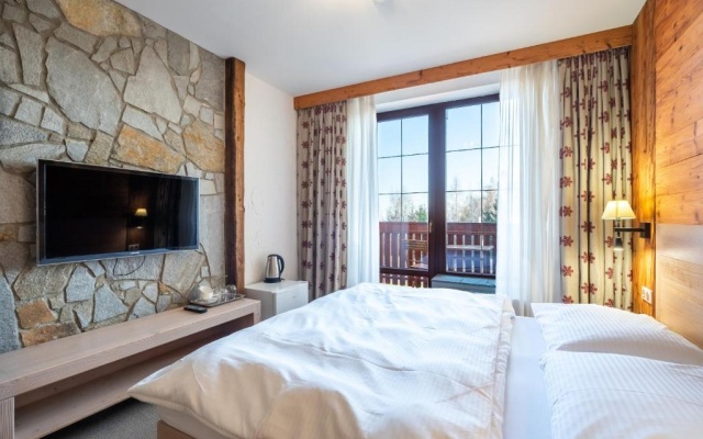 Deluxe Double room with balcony - Photo 2