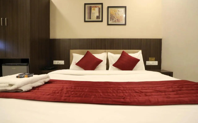 Hotel Privya Rooms and banquet Surat
