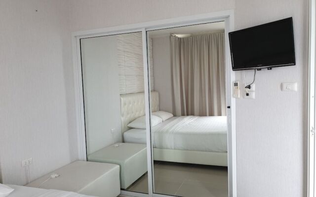 Kosin Beach Room Pattaya