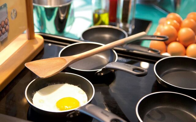 Novotel Lyon Centre Confluence Bord de Saone