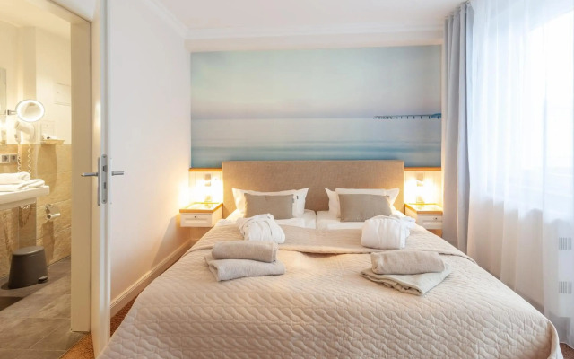 Hotel Vier Jahreszeiten Binz - Adults Only